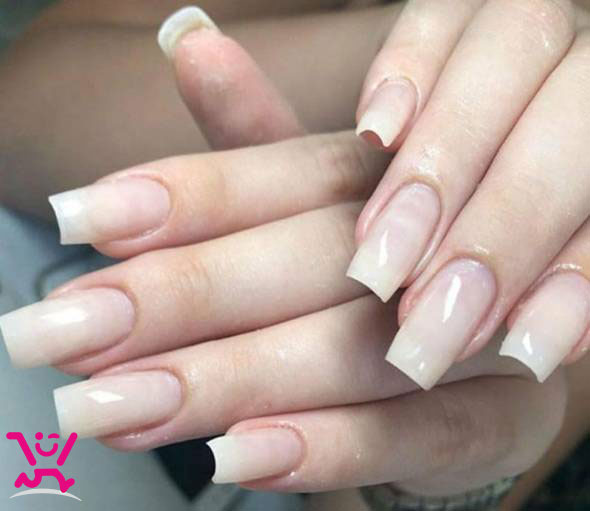 کاشت ناخن و انواع آن